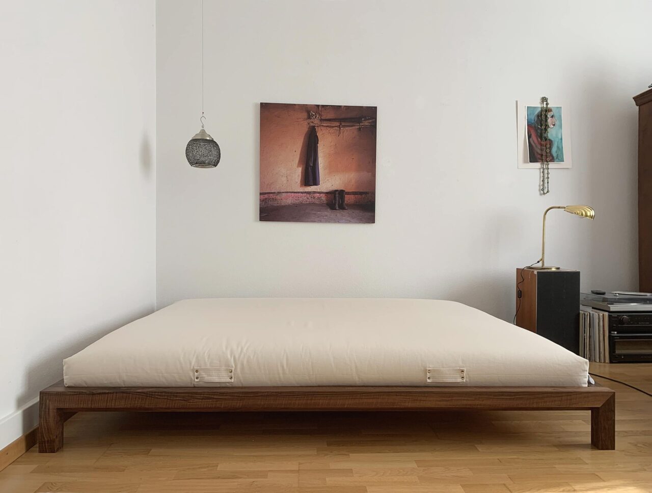 edition bett 60 nussbaum dreiecksleiste sm