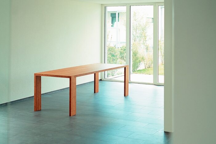 Format_Tisch_Bambus_gedämpft_ganz_weit